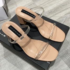 Steve Madden Nude/Clear block heel sandal